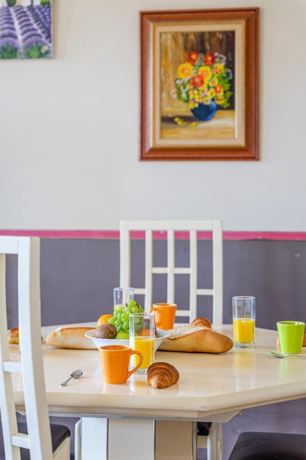 Park & Suites -Wifi-Netflix-Vue Marseille Luaran gambar