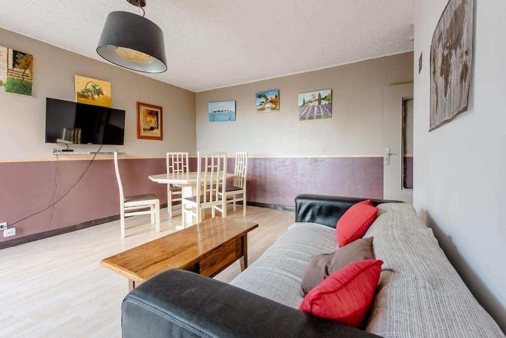 Park & Suites -Wifi-Netflix-Vue Marseille Luaran gambar
